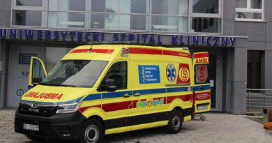Nowy ambulans w USK