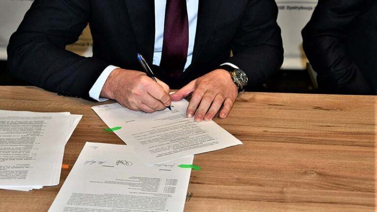 modernizację stacji elektroenergetycznej w Czarnej Białostockiej