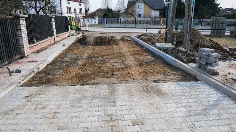 Budowa ulic na osiedlu Zawady