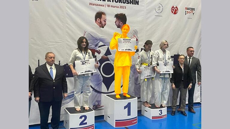 Złota Zuzanna Łopato