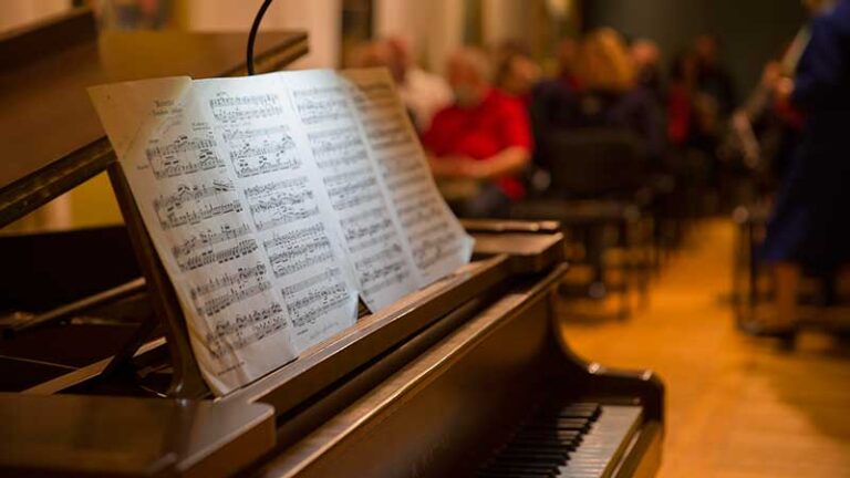 Koncerty na głos i obraz – recitale dyplomowe