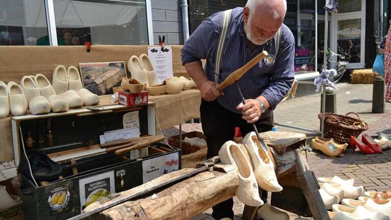 Własna działalność na emeryturze. Jakie składki?
