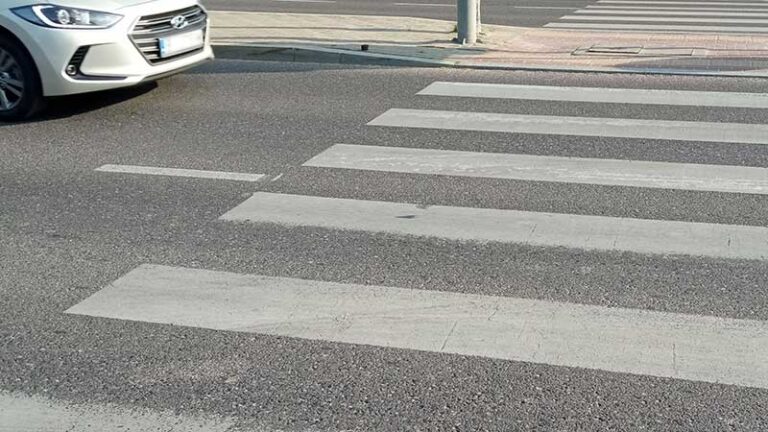 12-latek potrącony na przejściu