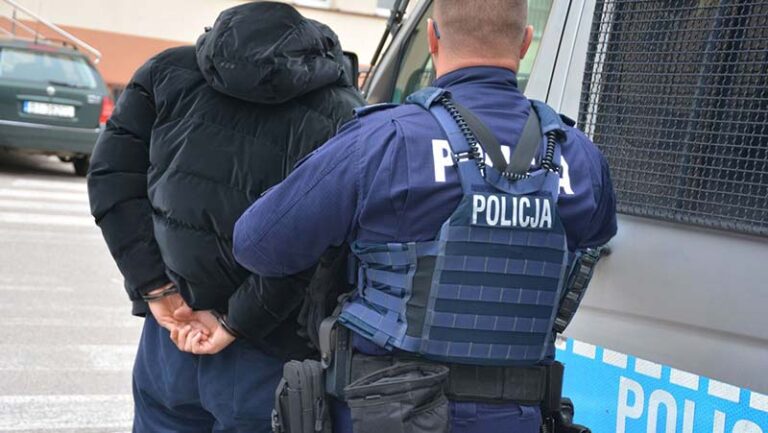 ponad kilogram marihuany