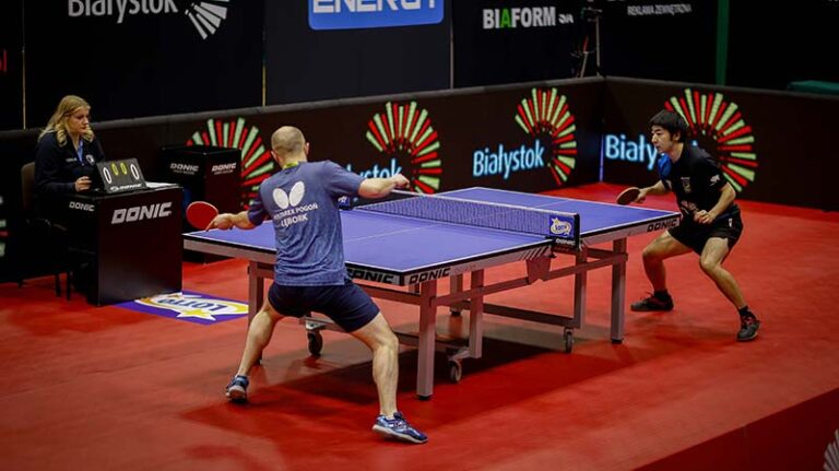 Dojlidy Białystok wygrały 3:0