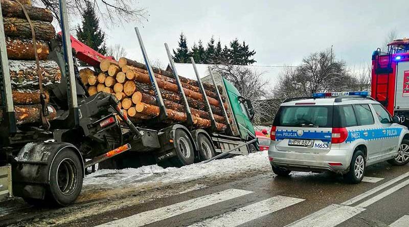 Kolizja chevroleta z ciężarowym