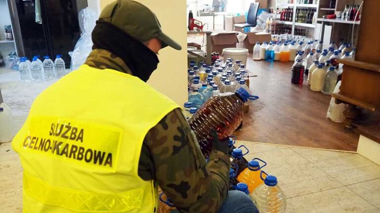 magazyny nielegalnego alkoholu