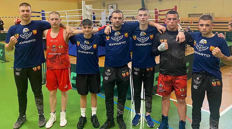 tytuł najlepszego zawodnika w swojej kategorii dla zawodnika UKS Boxing Sokółka