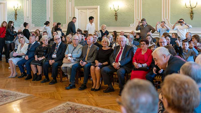 Medale z okazji 50-lecia pożycia małżeńskiego odebrało 58 par