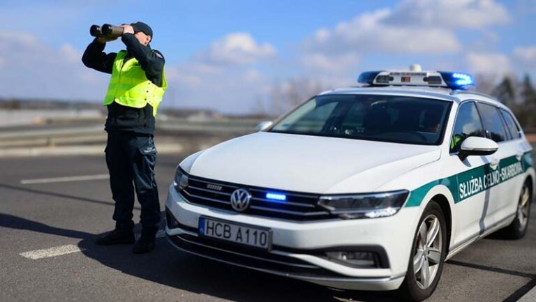 Nielegalni emigranci