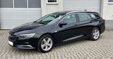 OPEL INSIGNIA SPORTS TOURER