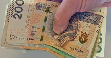 przelewał na swoje konto