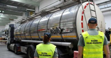 nielegalny transport paliwa zatrzymany pod Suwałkami