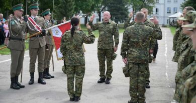 ślubowanie funkcjonariuszy służby kontraktowej