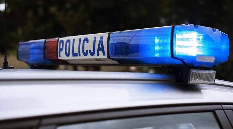 Odpowiedzą za kradzież samochodu z parkingu przed blokiem