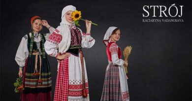 Wystawa „STRÓJ” autorstwa Kaciaryny Vadanosavej