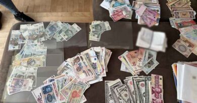 Fałszowanie banknotów to zarzuty jakie usłyszał 47-letni mężczyzna zatrzymany przez funkcjonariuszy Centralnego Biura Śledczego Policji