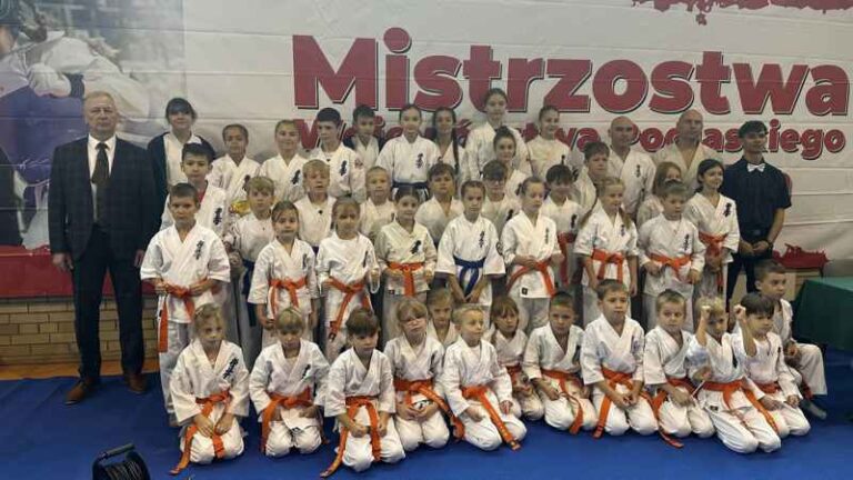 XX Mistrzostwa Województwa Podlaskiego zdominowali zawodnicy Kyokushin Team Wasilków, zdobywając łącznie 42 medale w tym aż 19 złotych.