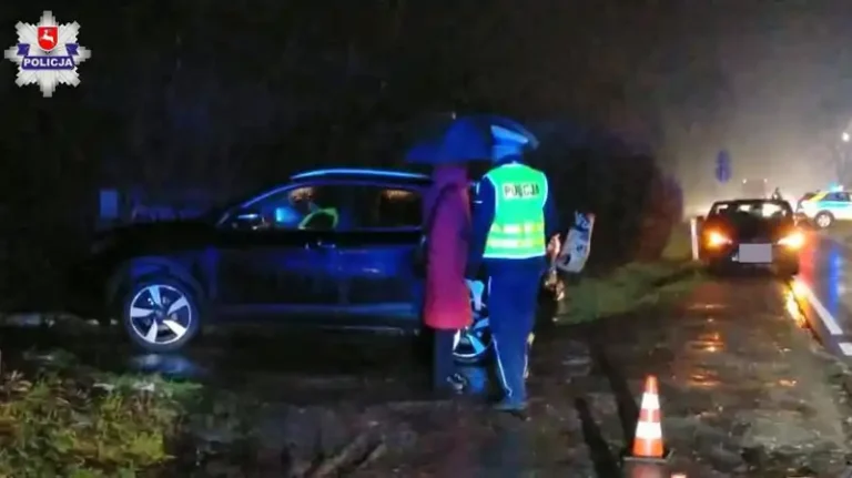 Kierujący VW przejechał po 37-letnim mężczyźnie