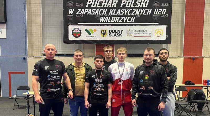 Amir Mintulaev i Szymon Godun brązowymi medalistami na Międzynarodowym Pucharze Polski Juniorów dla zapaśników