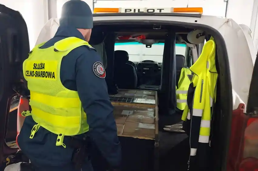 „Pilot” z ukrytą kontrabandą