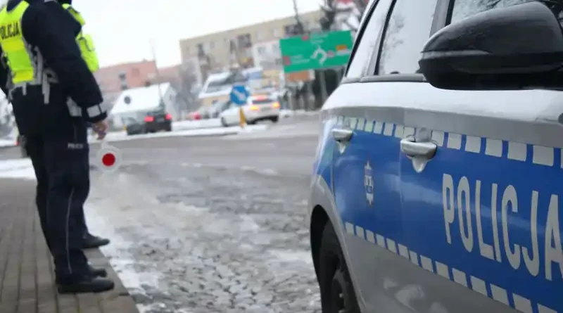 48-letni Bielszczanin mimo tego, że był nietrzeźwy i nie miał prawa jazdy, wybrał się na przejażdżkę Hyundaiem.