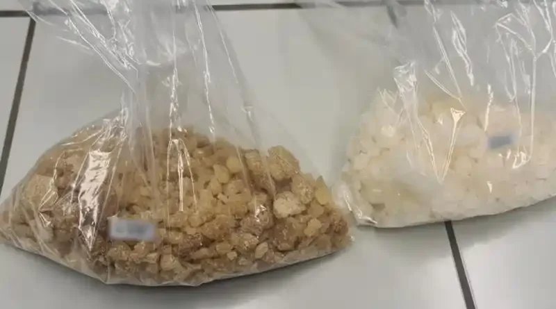 Niebezpieczny psychotrop który był ukryty w jednej z przesyłek kurierskich