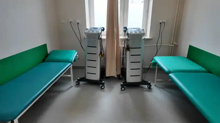 Zmodernizowana poradnia rehabilitacji przy ulicy Swobodnej