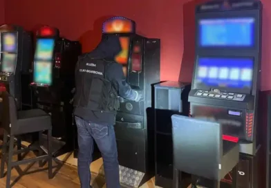 nielegalny salon gier hazardowych zlikwidowany przez KAS w Łomży