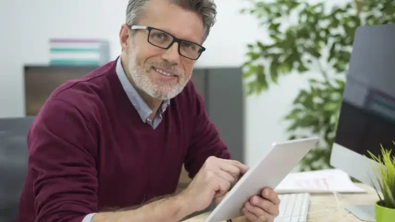 Aktywni 50+, warto zaplanować przejście na emeryturę
