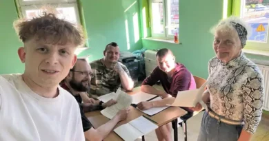 „Obsada Zmywaka” zaprasza wszystkich na swoją pierwszą premierę “Skrzydła, którymi kołyszesz”