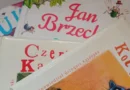 „Ogrodowe Czytanki” - seria wakacyjnych, interaktywnych spotkań wokół literatury dziecięcej, w ogrodzie wokół Muzeum Rzeźby Alfonsa Karnego