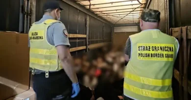 ujawnili 54 cudzoziemców , którzy próbowali nielegalnie dostać się do Polski