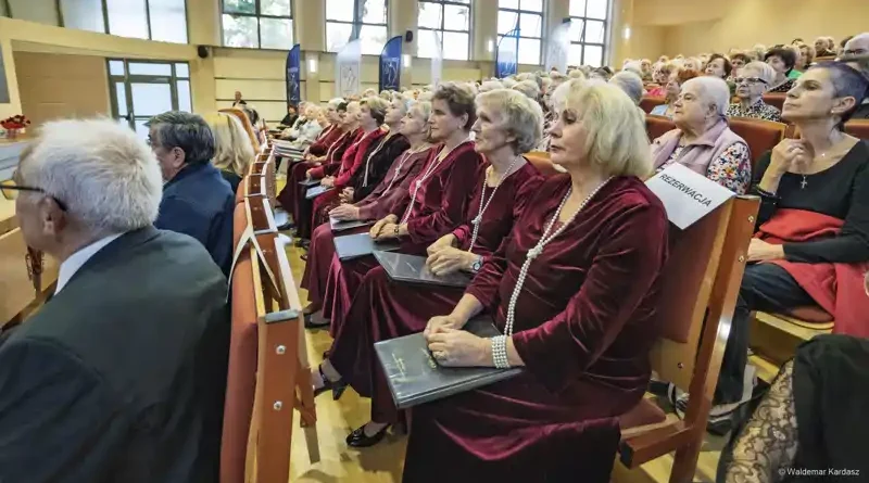 Najstarsi studenci rozpoczęli kolejny rok akademicki