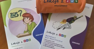 Nauczyciele wciąż mogą zgłaszać swoich uczniów do projektu edukacyjnego „Lekcje z ZUS” oraz ogólnopolskiej Olimpiady